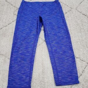 Athleta Capri Legging Woman XS Blue Space Dye Cropped Gym Yoga Run Activewear
